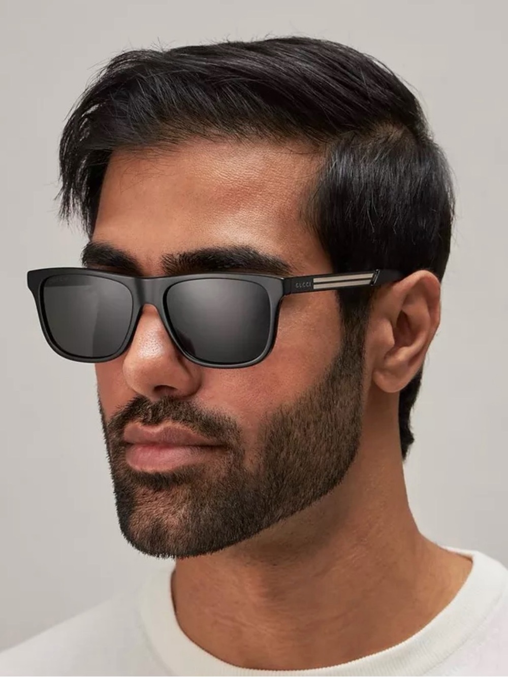 Gucci Men's 56mm Rectangle Sunglasses -
Black/Gold (Like New)